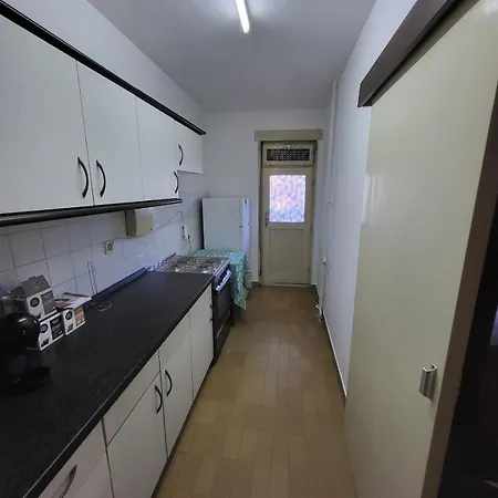 Modern And Comfortable In Daire Üsküp